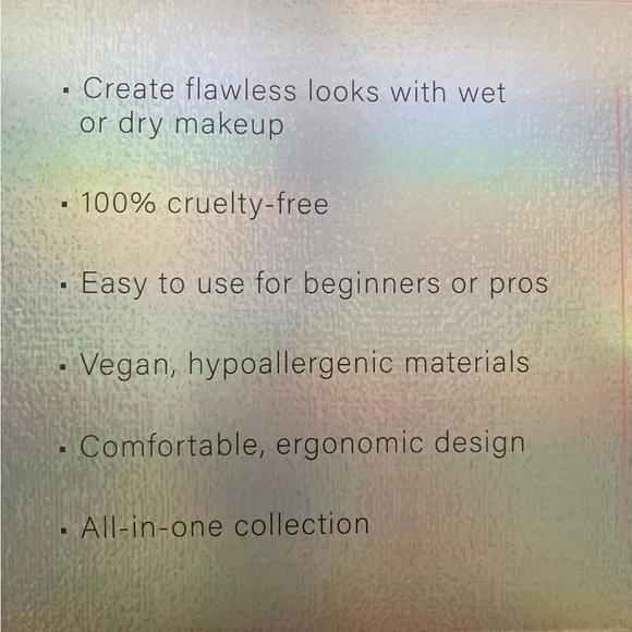 Lavender Makeup Brush Set - Picture 7 of 8